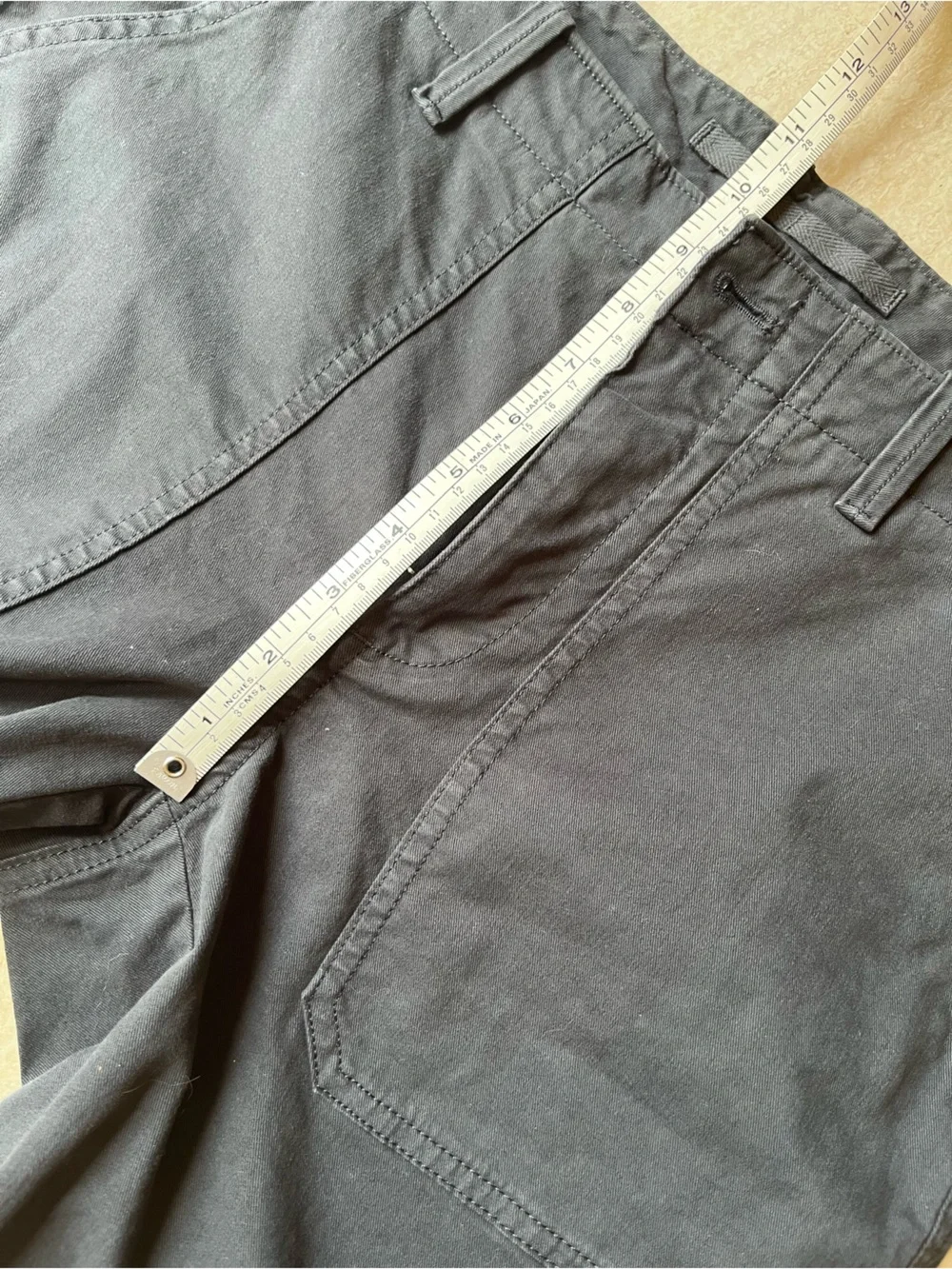 Banana Republic Black Cargo Pants with jogger zip ankles size 8 brand new - Picture 6 of 7